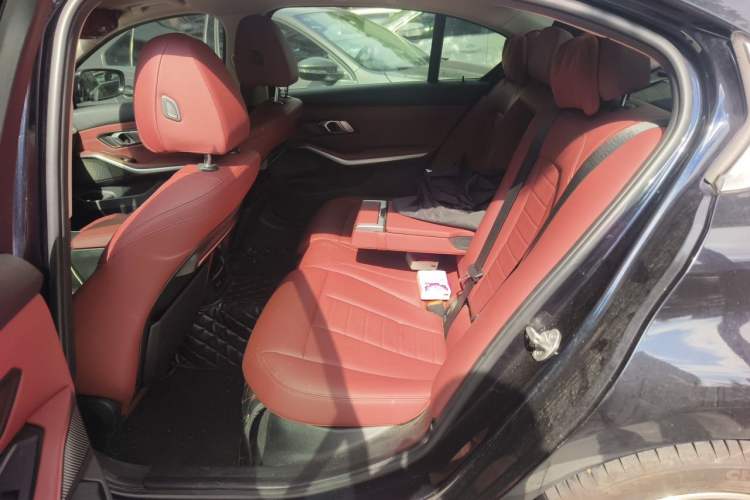 Used BMW 3 Series 2021 320Li M Sport Package Left Rear Seat