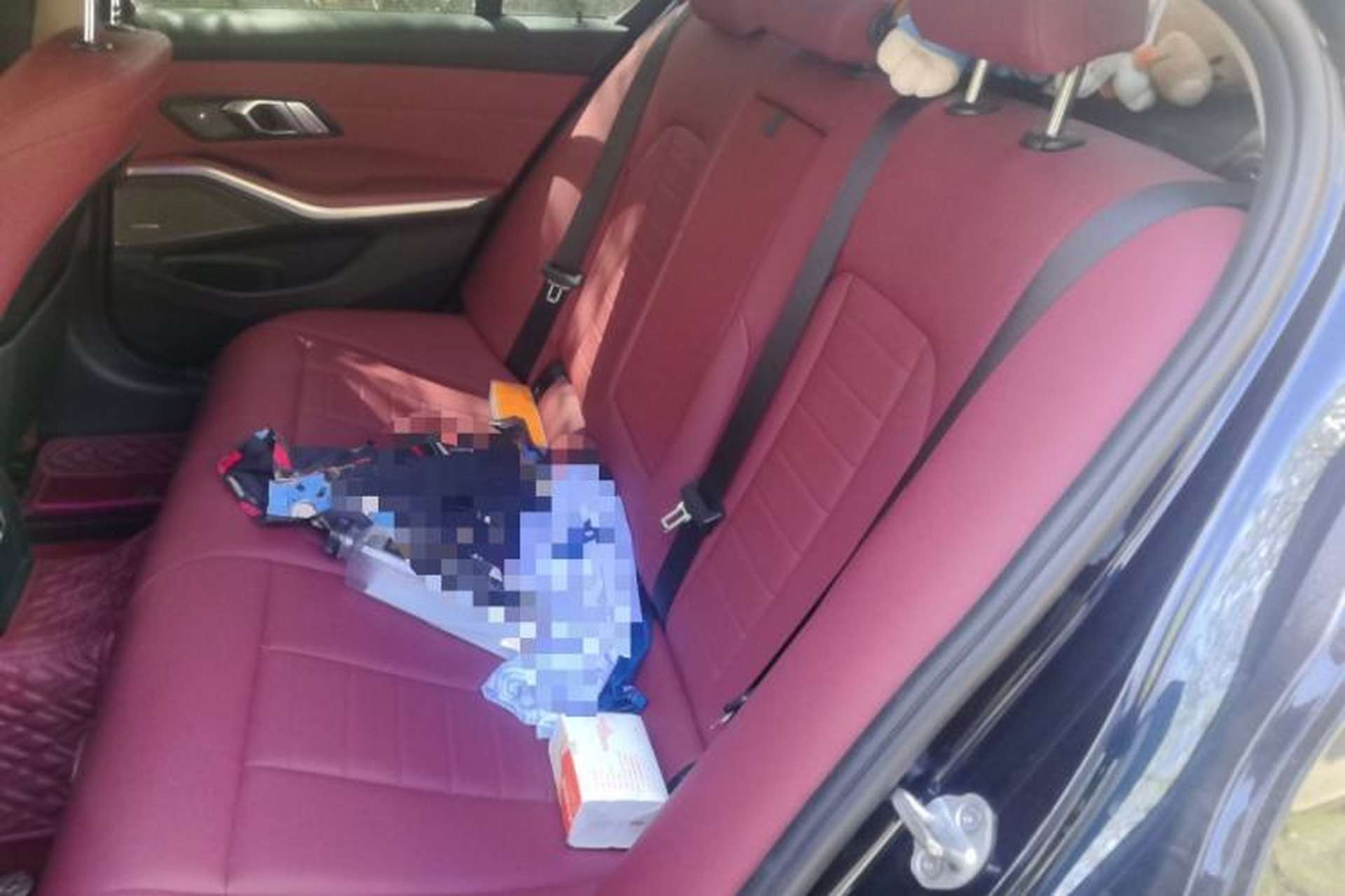 Used BMW 3 Series 2021 325i M Sport Night Edition package Left Rear Seat