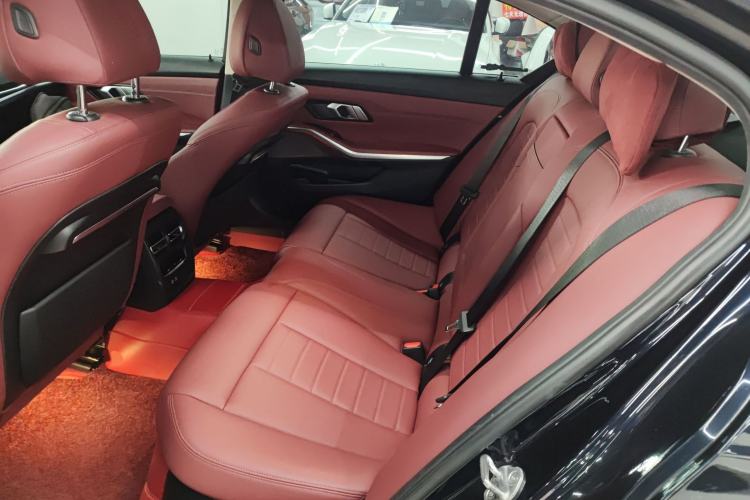 Used BMW 3 Series 2021 Facelifted 320Li M Sport Package Left Rear Seat
