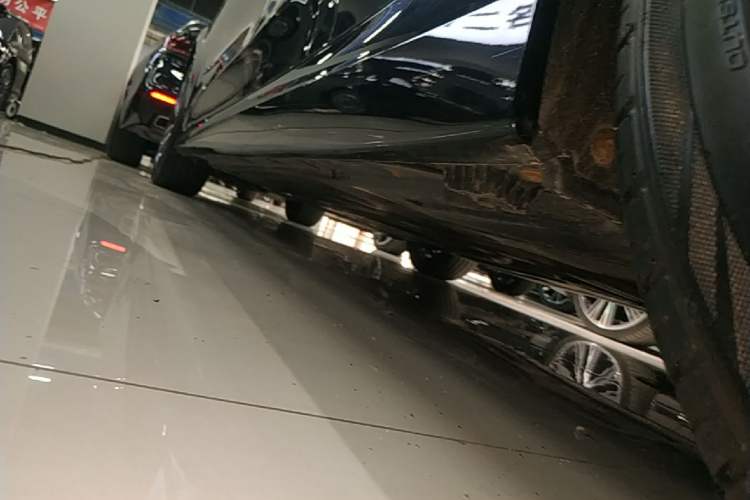 Used BMW 3 Series 2021 Second Facelift 320Li M Sport Package Left Side Sill