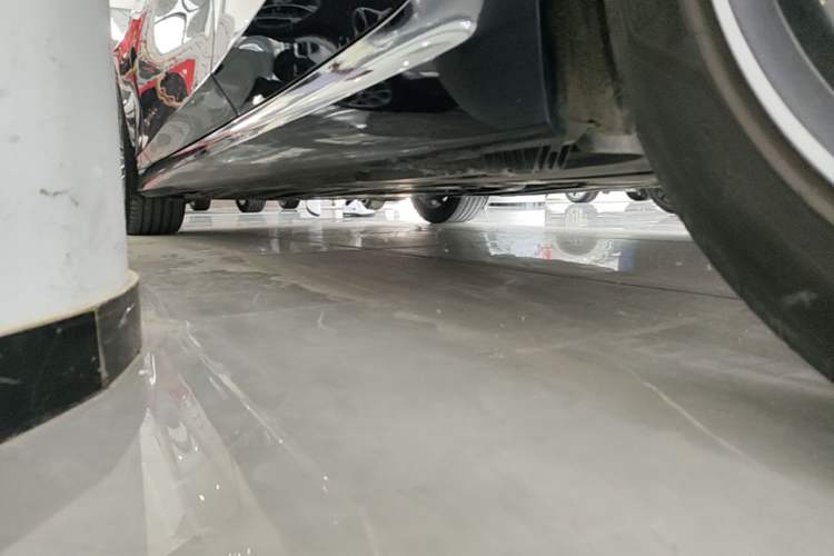 Used BMW 3 Series 2021 Facelifted 320Li M Sport Package Left Side Sill
