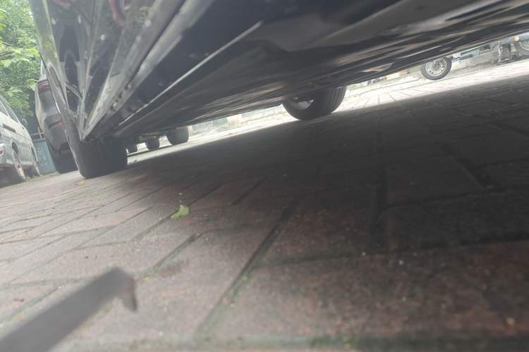 Used BMW 3 Series 2021 330Li xDrive M Sport Night Edition Left Side Sill