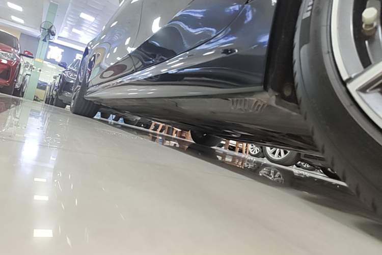 Used BMW 3 Series 2021 Facelifted 320Li M Sport Package Left Side Sill