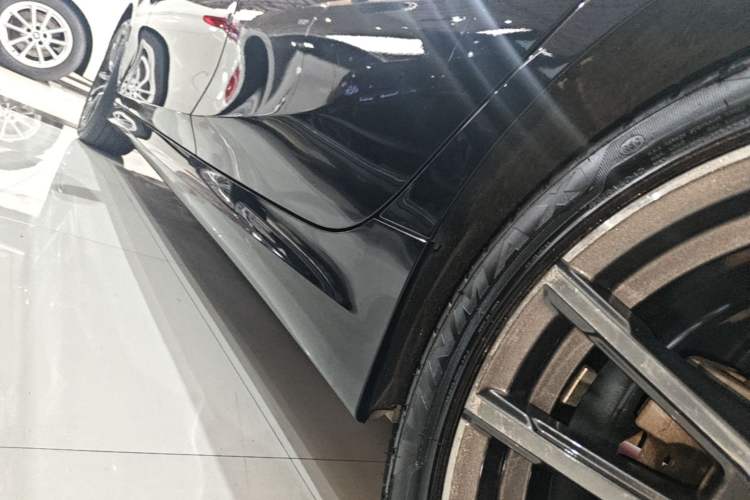 Used BMW 3 Series 2021 Restyled 325Li M Sport Package Left Side Sill