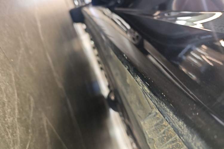 Used BMW 3 Series 2021 Facelifted 320Li M Sport Package Left Side Sill