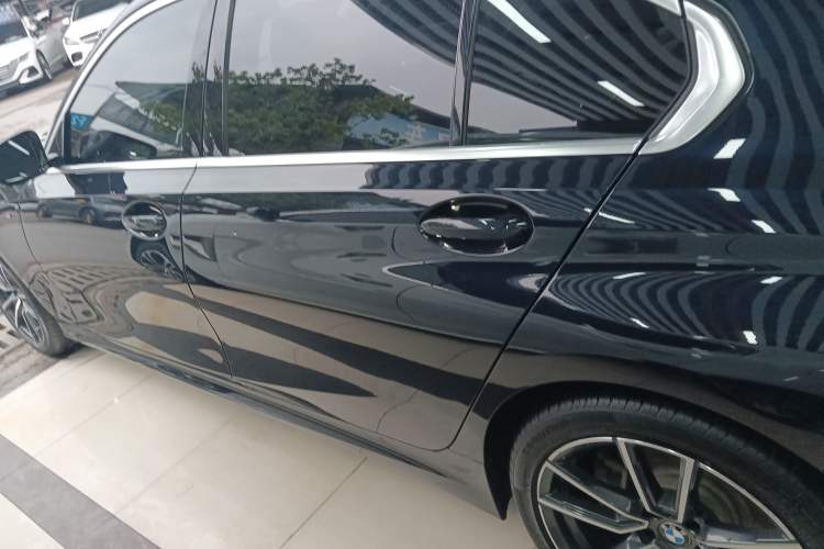 Used BMW 3 Series 2021 Restyled 325Li M Sport Package Left Side