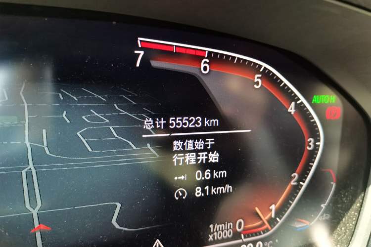 Used BMW 3 Series 2021 Second Facelift 320i Sport Package Odometer Close Up