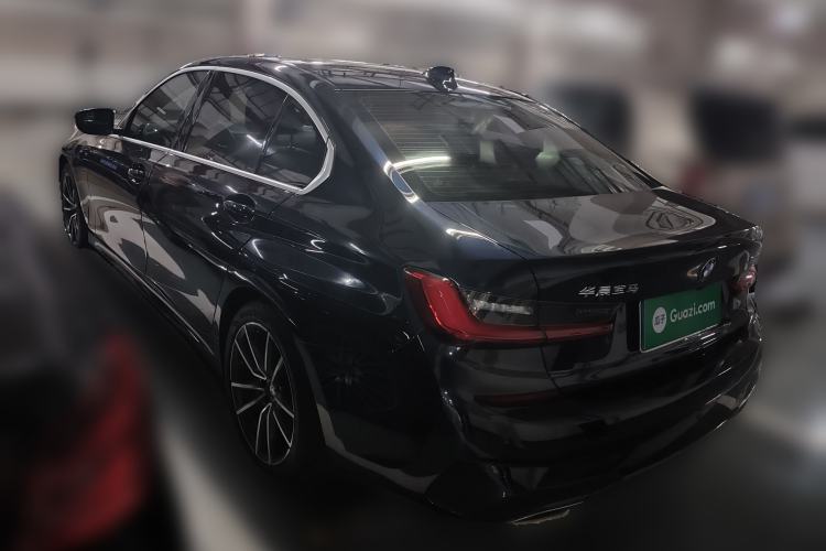 Used BMW 3 Series 2021 Facelifted 320Li M Sport Package Rear Left 45 Deg