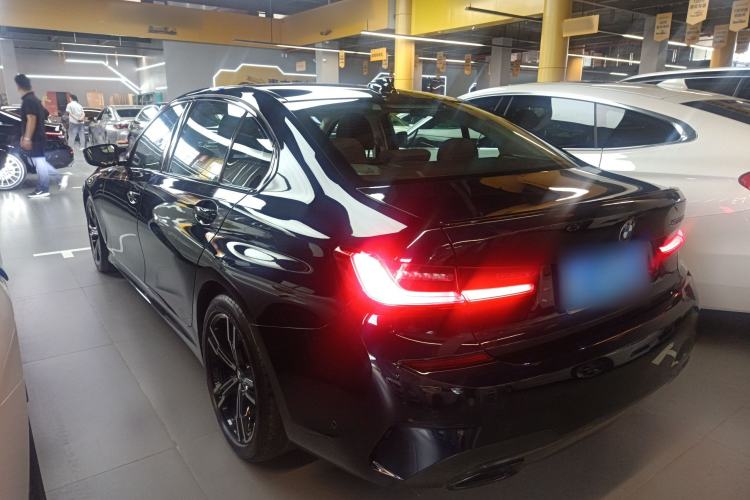 Used BMW 3 Series 2021 Second Facelift 325Li M Sport Night Edition Package Rear Left 45 Deg