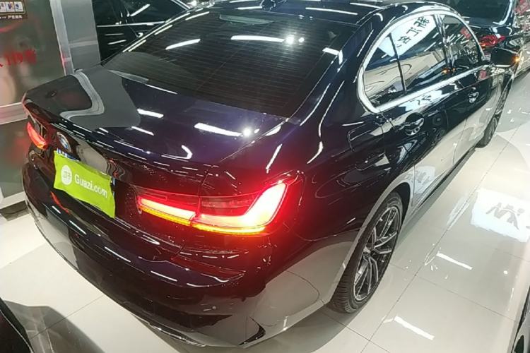 Used BMW 3 Series 2021 Second Facelift 320Li M Sport Package Rear Right 45 Deg