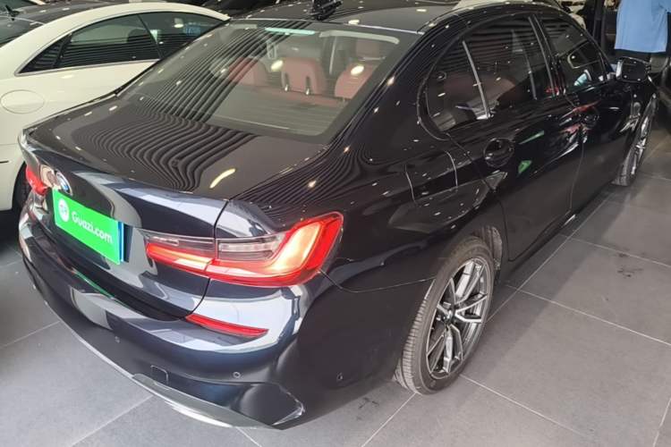 Used BMW 3 Series 2021 Restyled 325Li xDrive M Sport Package Rear Right 45 Deg