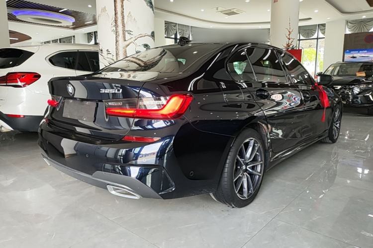 Used BMW 3 Series 2021 Facelifted 320Li M Sport Package Rear Right 45 Deg
