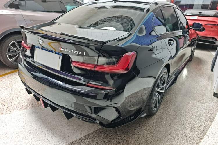 Used BMW 3 Series 2021 Restyled 325Li M Sport Package Rear Right 45 Deg