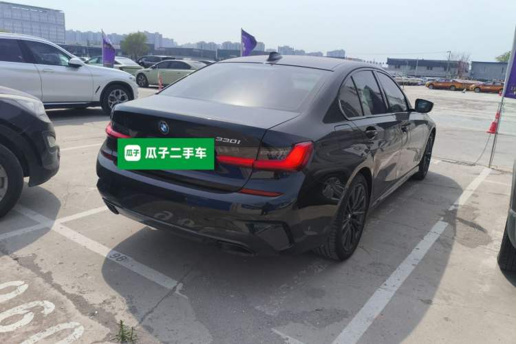 Used BMW 3 Series 2021 330i M Sport Night Edition Rear Right 45 Deg