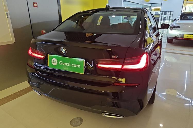 Used BMW 3 Series 2021 Facelifted 320Li M Sport Package Rear Right 45 Deg
