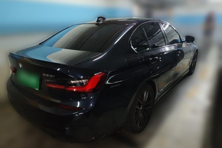 Used BMW 3 Series 2021 325i M Sport Night Edition package Rear Right 45 Deg