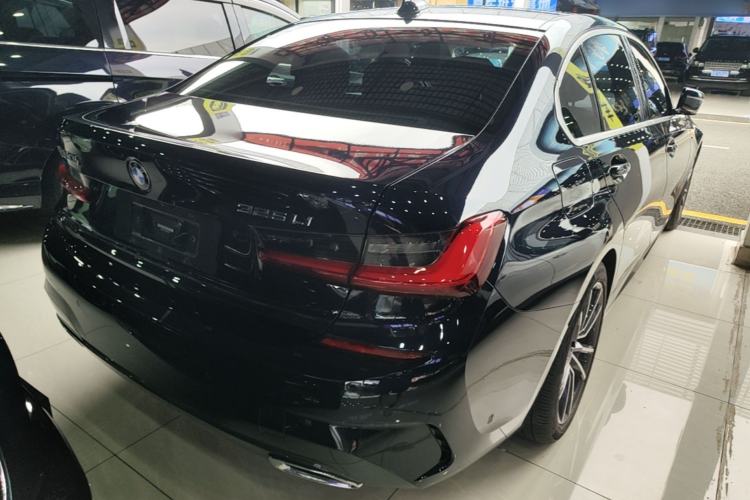 Used BMW 3 Series 2021 Second Facelift 325Li M Sport Package Rear Right 45 Deg