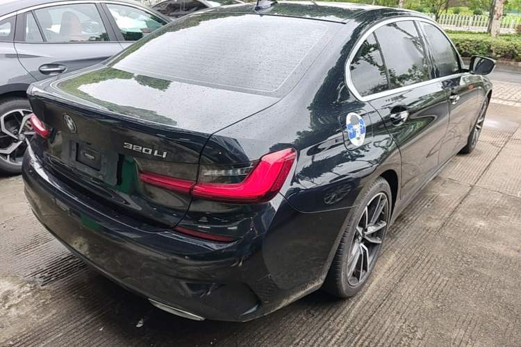 Used BMW 3 Series 2021 Second Facelift 320Li M Sport Package Rear Right 45 Deg