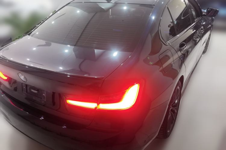 Used BMW 3 Series 2021 Second Facelift 325Li M Sport Night Edition Package Rear Right 45 Deg