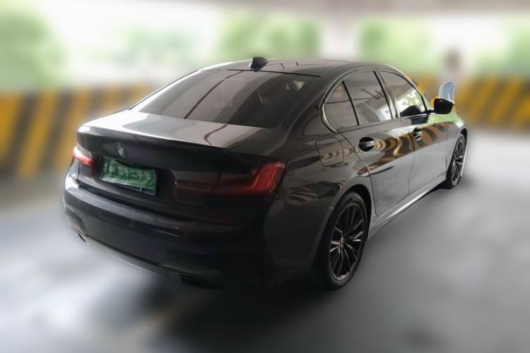 Used BMW 3 Series 2021 325i M Sport Night Edition package Rear Right 45 Deg