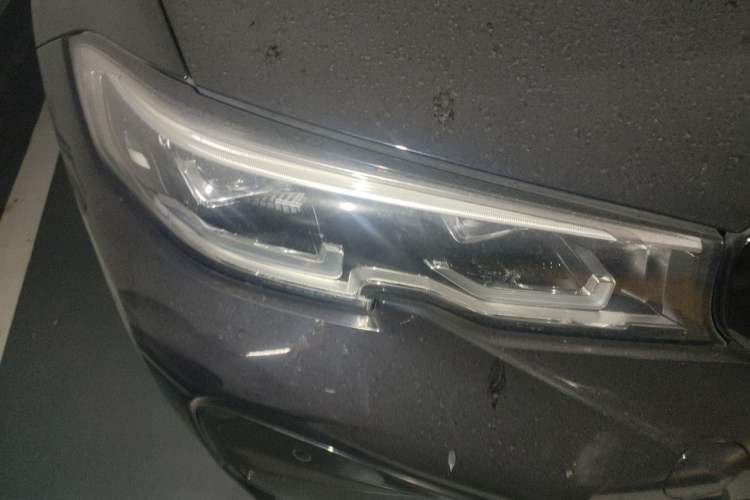 Used BMW 3 Series 2021 325Li M Sport Shadowline Package Right Front Headlight