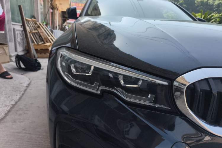 Used BMW 3 Series 2021 325Li M Sport Package Right Front Headlight
