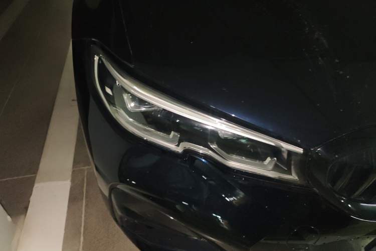 Used BMW 3 Series 2021 Restyled 325i M Sport Night Edition Package Right Front Headlight