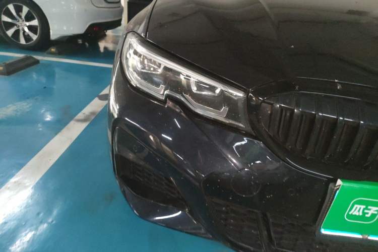 Used BMW 3 Series 2021 Restyled 325i M Sport Night Edition Package Right Front Headlight