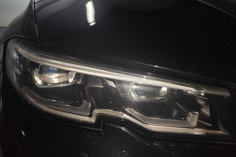Used BMW 3 Series 2021 Restyled 325Li M Sport Package Right Front Headlight