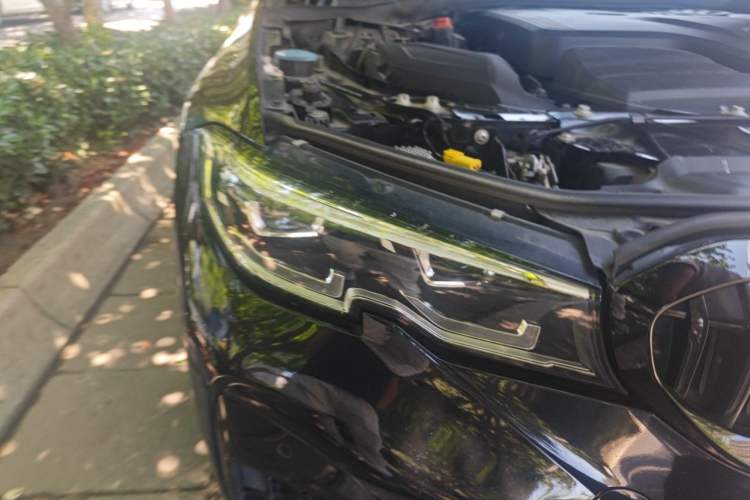 Used BMW 3 Series 2021 Facelifted 325Li M Sport Night Edition Package Right Front Headlight