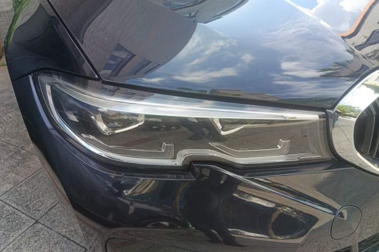 Used BMW 3 Series 2021 Restyled 325i M Sport Package Right Front Headlight