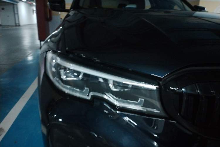 Used BMW 3 Series 2021 325Li M Sport Shadowline Package Right Front Headlight