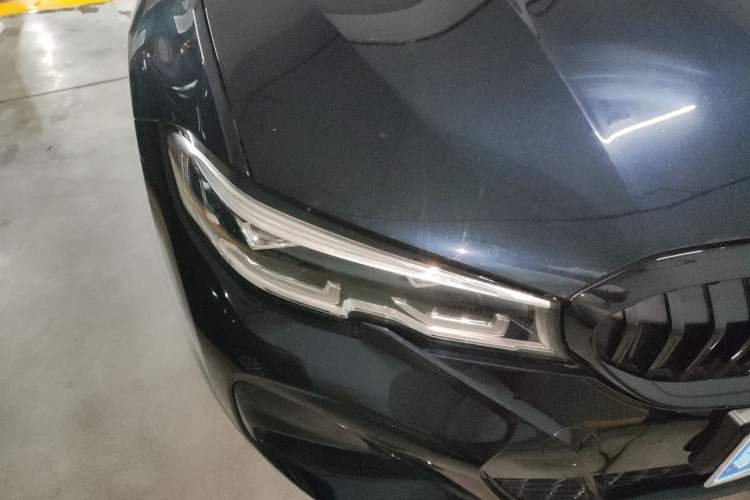 Used BMW 3 Series 2021 Facelifted 325Li M Sport Night Edition Package Right Front Headlight