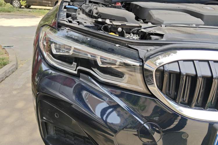 Used BMW 3 Series 2021 Restyled 325Li M Sport Package Right Front Headlight
