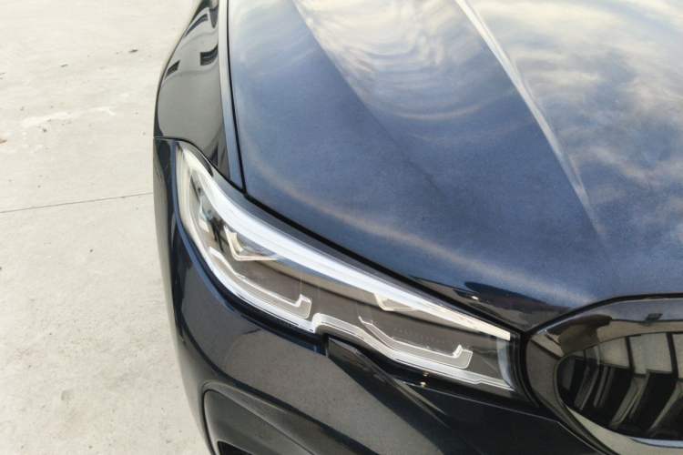 Used BMW 3 Series 2021 325i M Sport Night Edition package Right Front Headlight