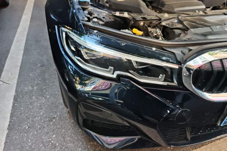 Used BMW 3 Series 2021 325Li M Sport Package Right Front Headlight