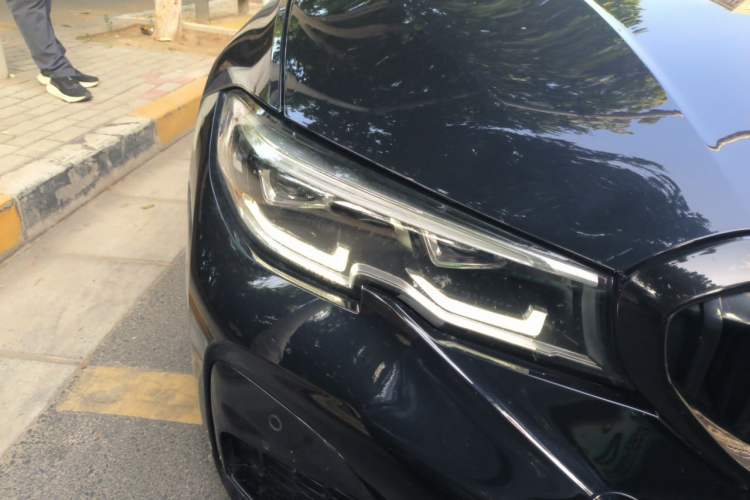 Used BMW 3 Series 2021 320Li M Sport Package Right Front Headlight