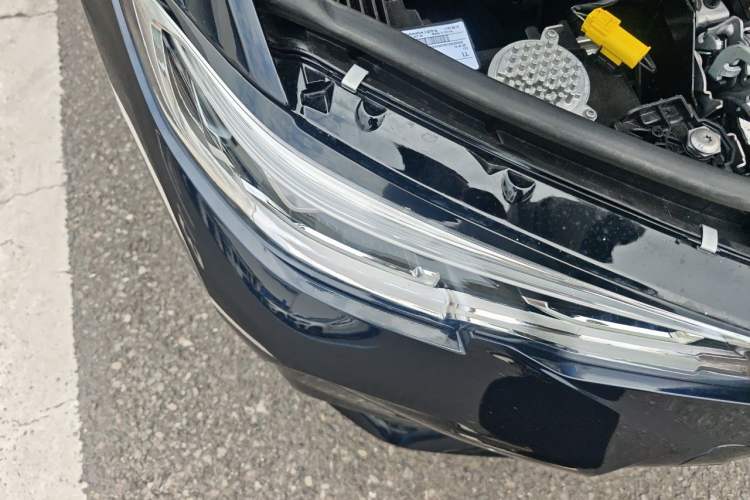 Used BMW 3 Series 2021 Restyled 325i M Sport Night Edition Package Right Front Headlight