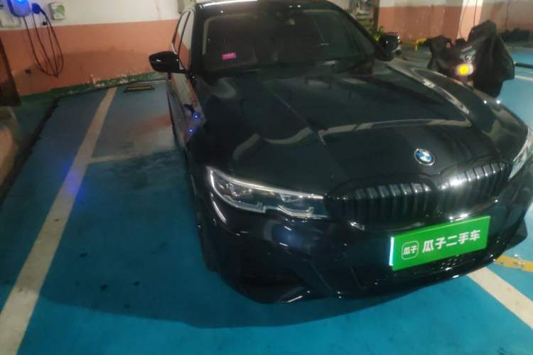 Used BMW 3 Series 2021 Restyled 330Li xDrive M Sport Night Edition Package Right Front Headlight