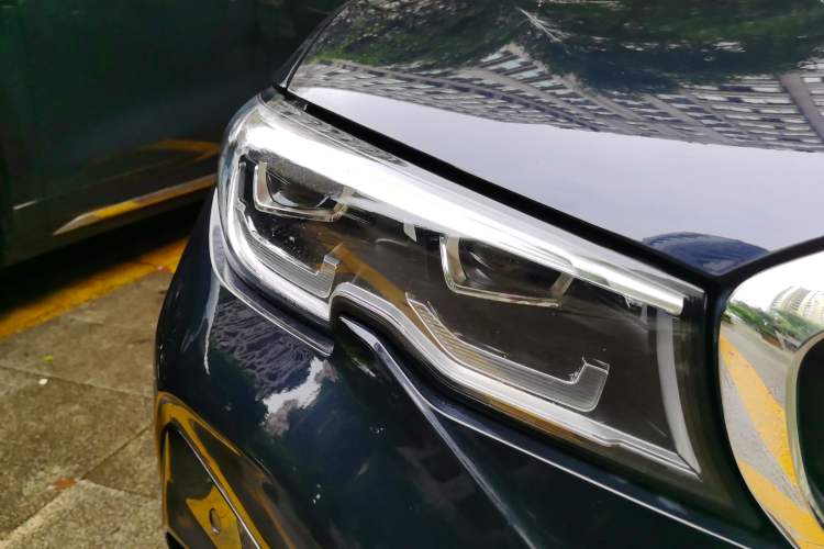 Used BMW 3 Series 2021 320Li M Sport Package Right Front Headlight