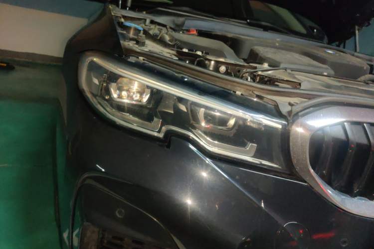 Used BMW 3 Series 2021 Restyled 325Li M Sport Package Right Front Headlight