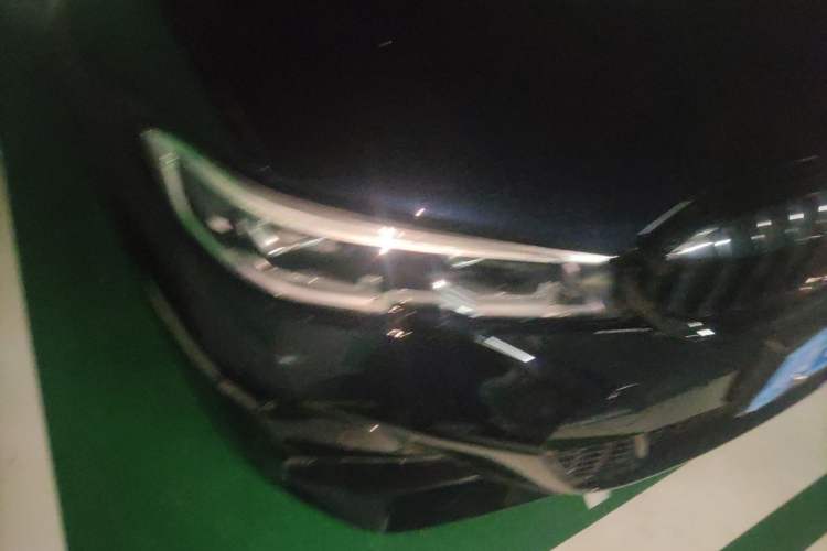 Used BMW 3 Series 2021 Second Facelift 325Li M Sport Night Edition Package Right Front Headlight