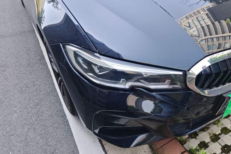 Used BMW 3 Series 2021 Restyled 325Li M Sport Package Right Front Headlight