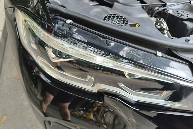 Used BMW 3 Series 2021 330i M Sport Night Edition Right Front Headlight