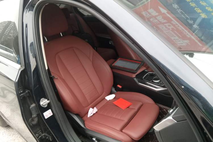 Used BMW 3 Series 2021 Second Facelift 325Li M Sport Package Right Front Seat