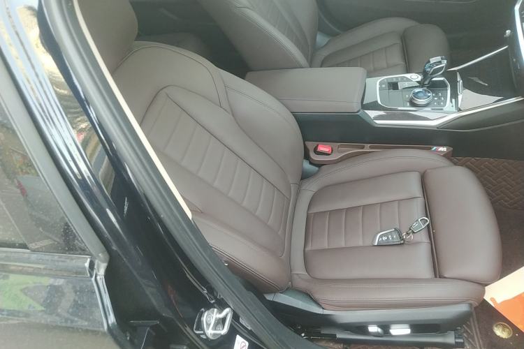 Used BMW 3 Series 2021 Second Facelift 325Li M Sport Package Right Front Seat