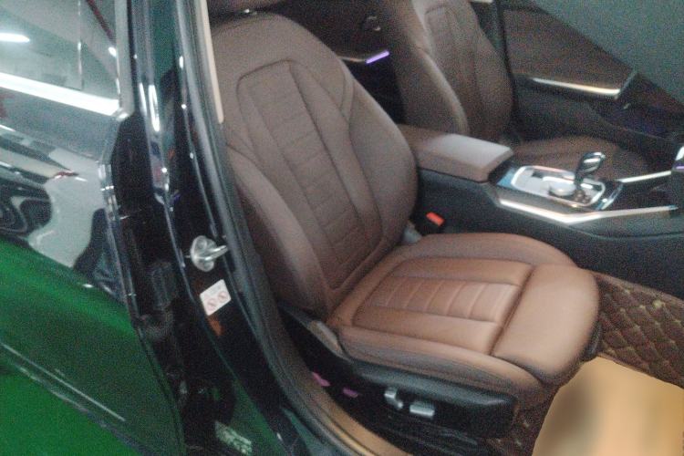 Used BMW 3 Series 2021 Restyled 325Li M Sport Package Right Front Seat