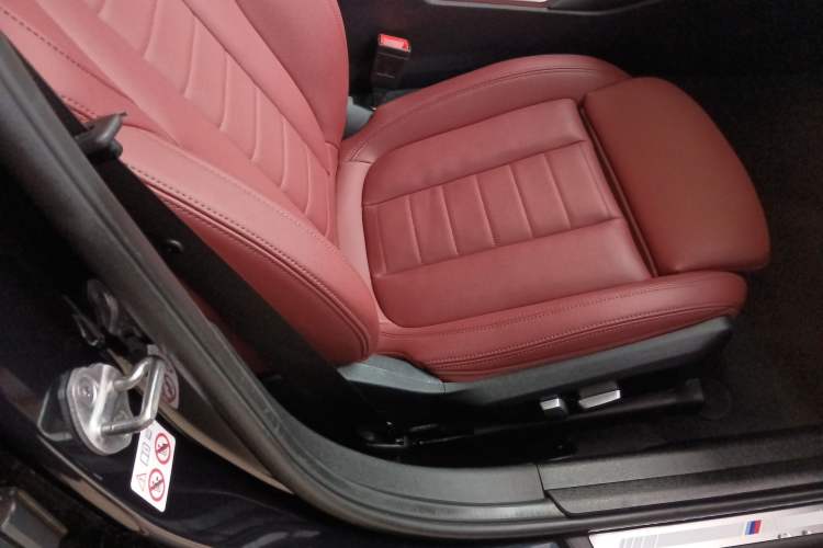 Used BMW 3 Series 2021 Restyled 325Li M Sport Package Right Front Seat