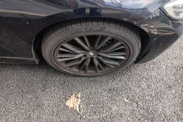 Used BMW 3 Series 2021 Restyled 325i M Sport Package Right Front Wheel Hub