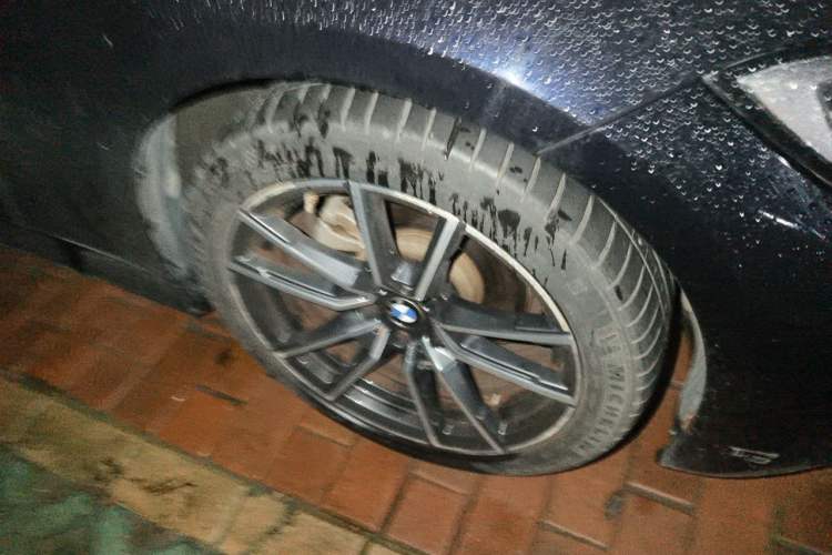 Used BMW 3 Series 2021 Facelifted 320Li M Sport Package Right Front Wheel Hub